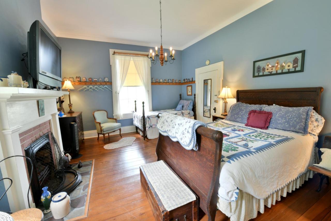 Bed and Breakfast The Pines Of Dresden Экстерьер фото