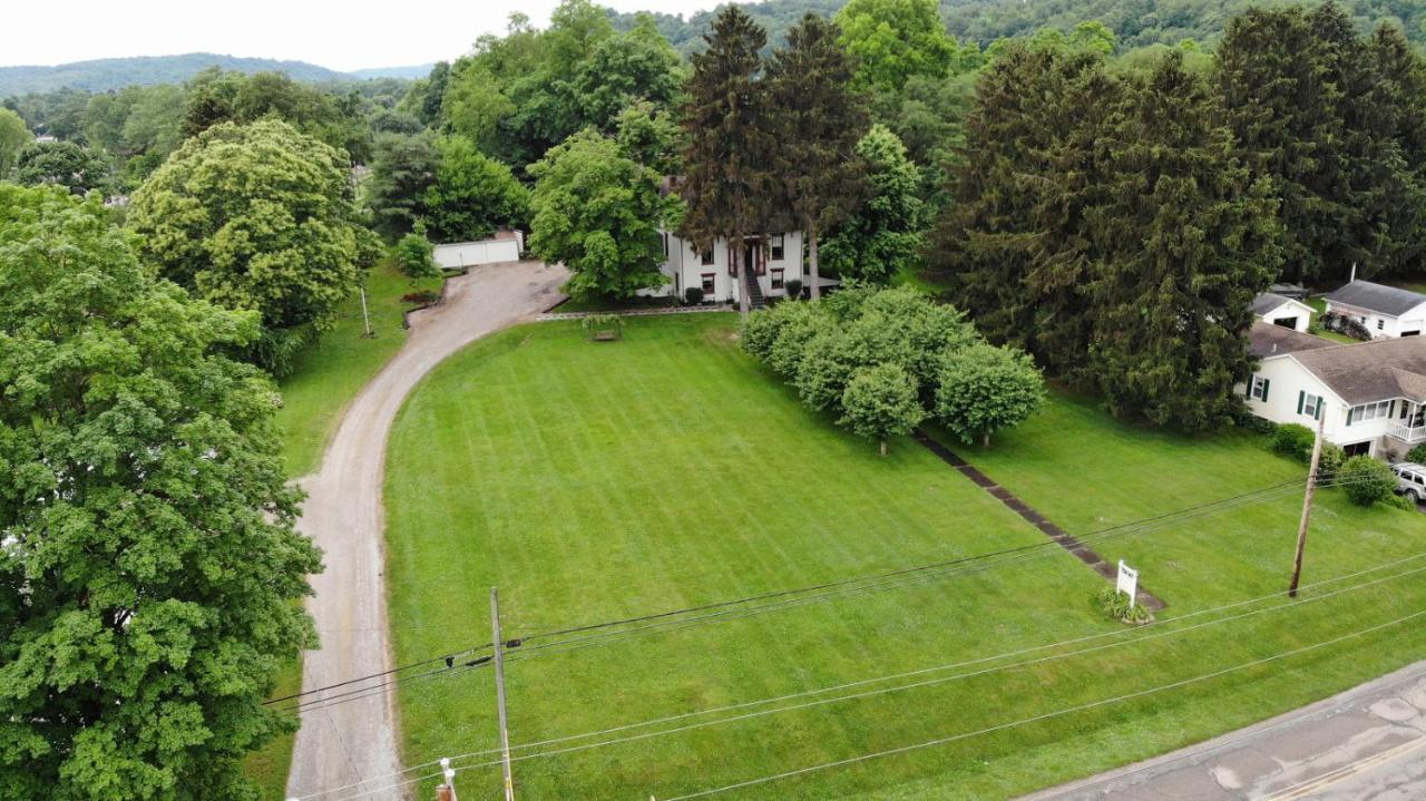 Bed and Breakfast The Pines Of Dresden Экстерьер фото